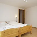 Felderhof Apartment *